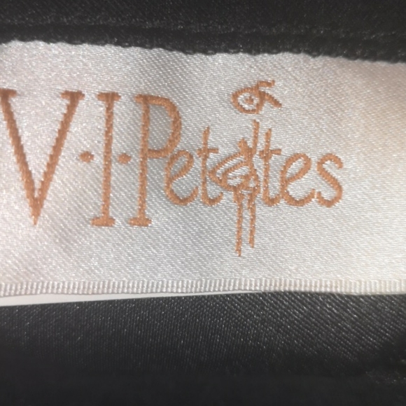 ❤️ VIP Black Skirt 16P - Picture 3 of 6